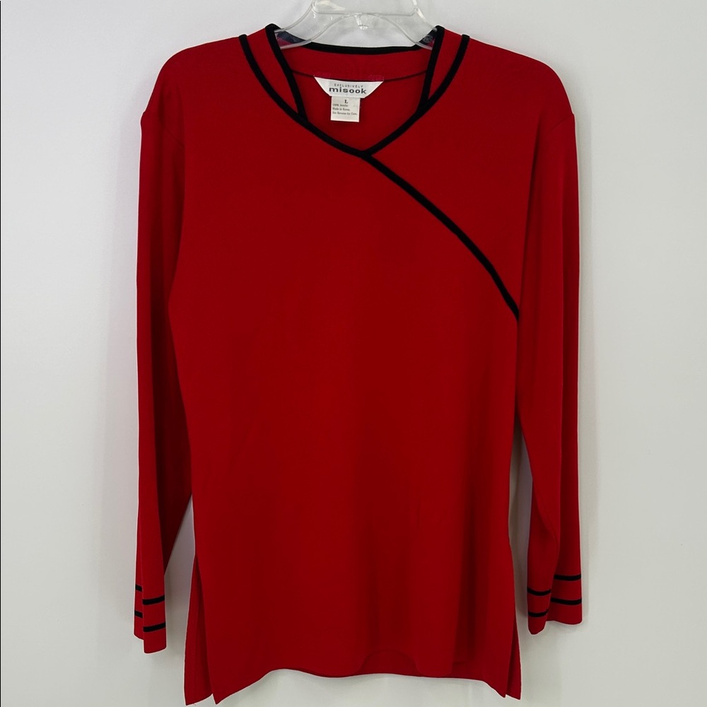 Exclusively Misook Red Black Knot Long Sleeve Top Medium